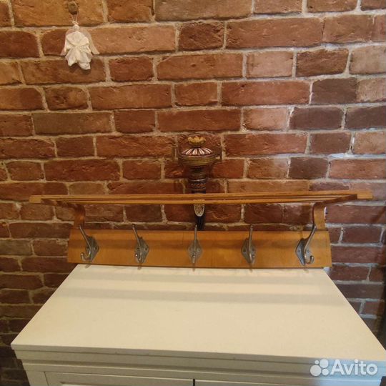 Вешалка с полкой и пятью крючками, СССР