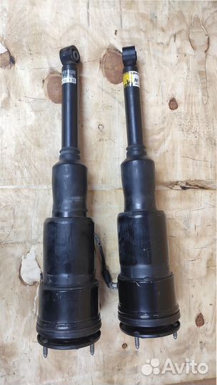 Задний Лексус лс 460 лс 600 Амортизатор