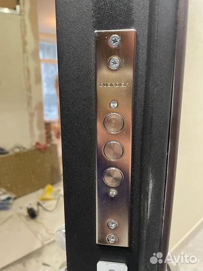 Дверь входная