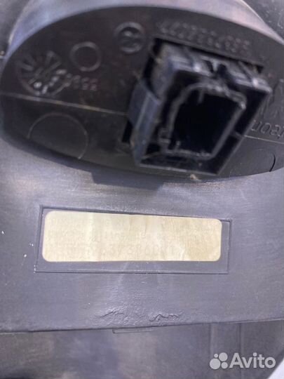 Накладка на центральную консоль (торпеды) Peugeot