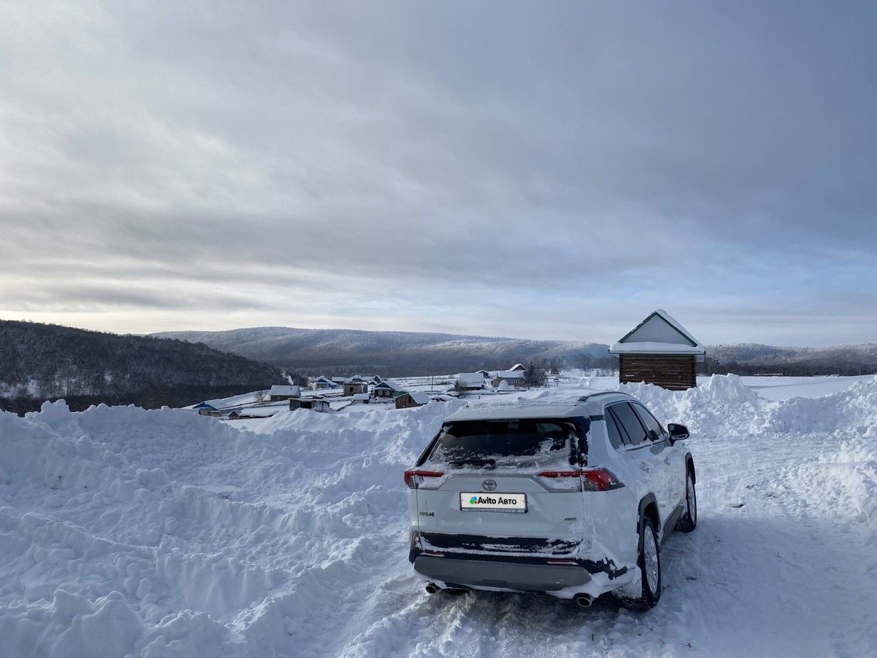 Toyota RAV4: фото владельца