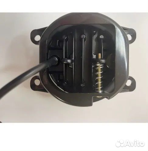 Противотуманные фары на ford mitsubishi 70W