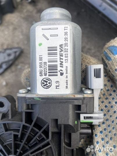 Моторчик стеклоподъемника Volkswagen Polo 5