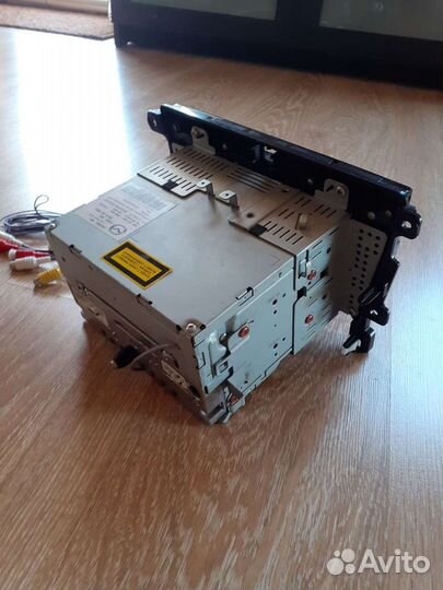 Автомагнитола с CD - чейнджером