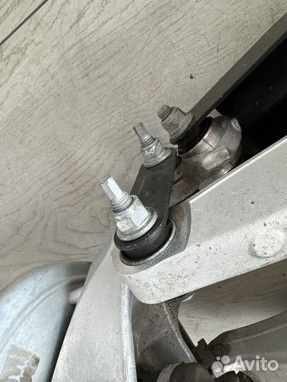 Land Rover Range Rover L405 Рычаг нижний L/R