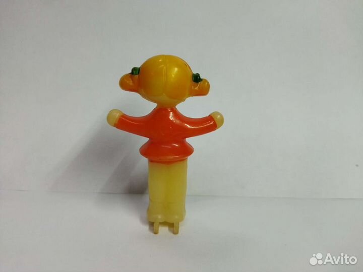 Игрушка колкий пластик