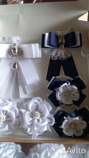Наборы и бантики в школу