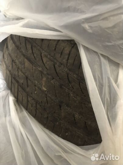 Roadstone Euro Win 215/50 R17