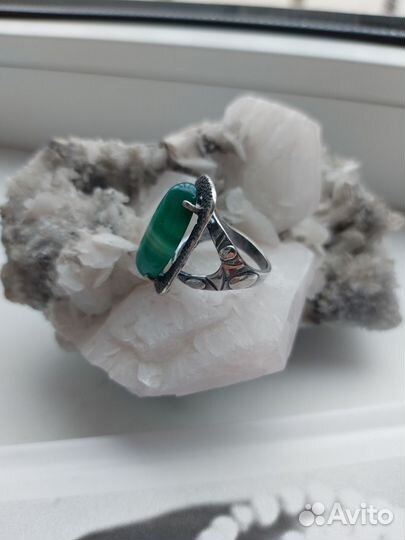 Серьги и кольцо с агатом