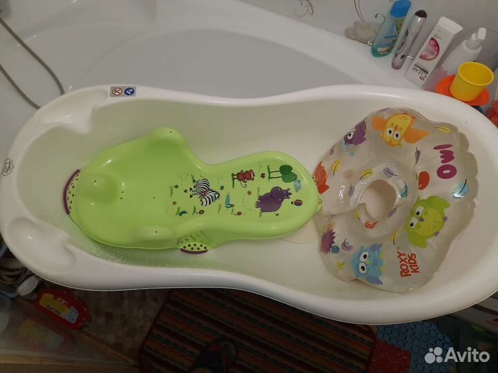 Ванночка для купания с горкой