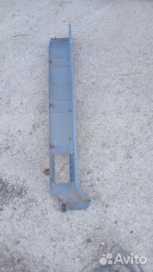 Обшивка центральной стойки sprinter 903 кузов