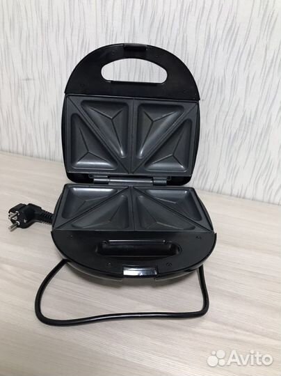 Сендвичница Sinbo SSM 2541