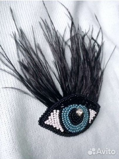 Брошь-глаз