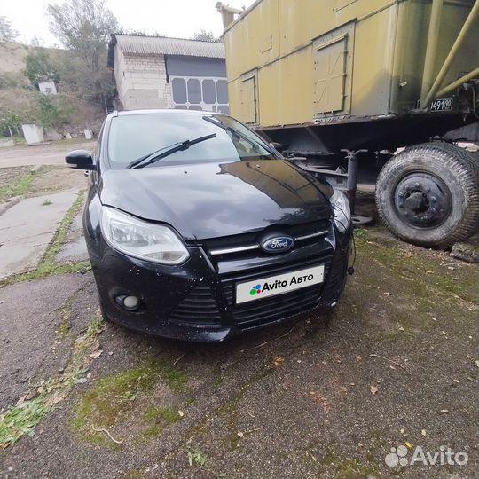 Ford Focus 1.6 AMT, 2012, битый, 256 297 км