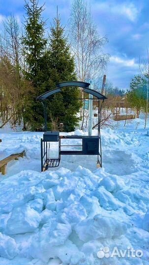 Мангал с печью и крышей