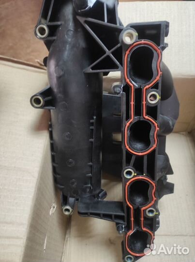 Коллектор впускной Форд Фокус 1 Zetec 1.4 98-04