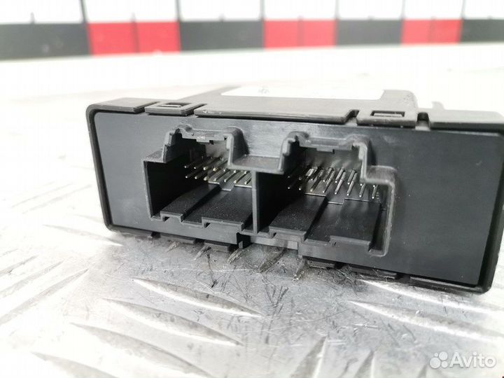 Блок комфорта для Chevrolet Malibu 9 13529660