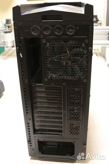 Корпус для пк Aerocool Xpredator