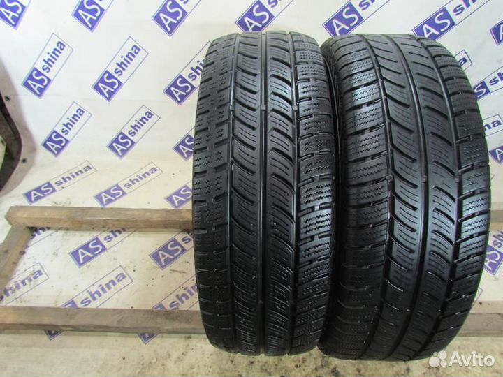 Continental VancoWinter 2 235/65 R16C 101K