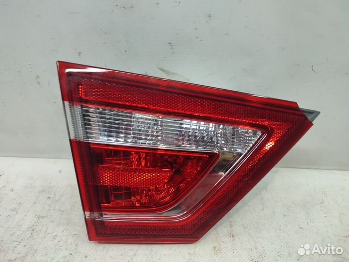 Фонарь внутренний левый LADA Vesta 2015