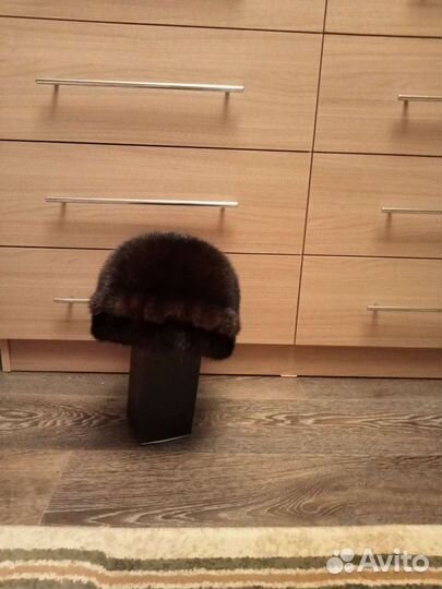 Норковые шапки-2шт,песец-ушанка