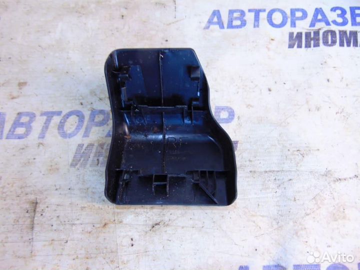 Накладка декоративная для Toyota RAV 4 2013