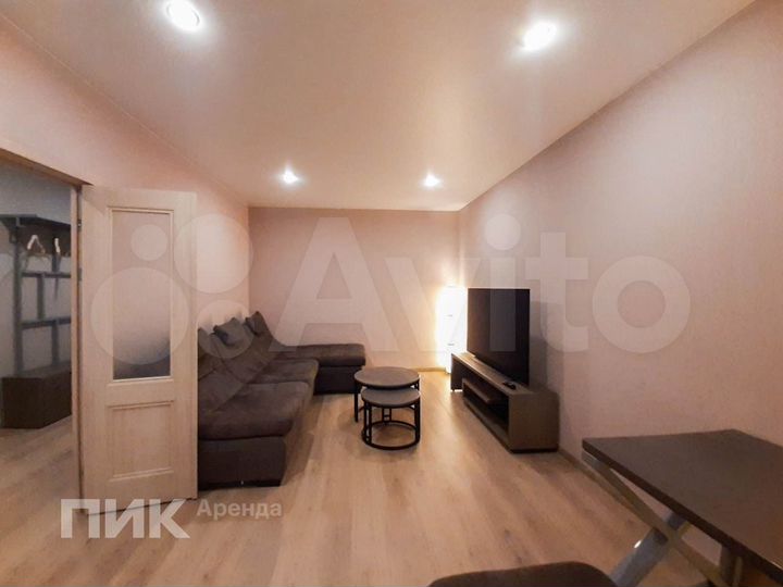 2-к. квартира, 61 м², 13/25 эт.