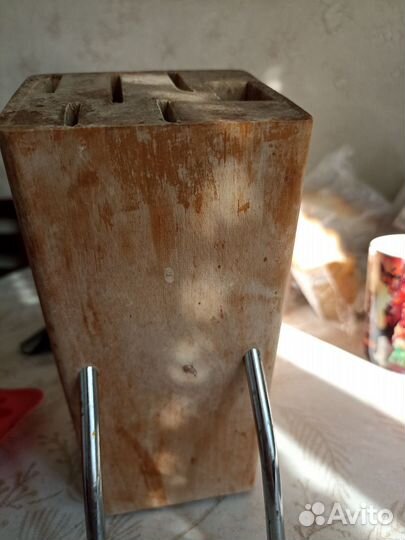 Деревянная подставка для ножей