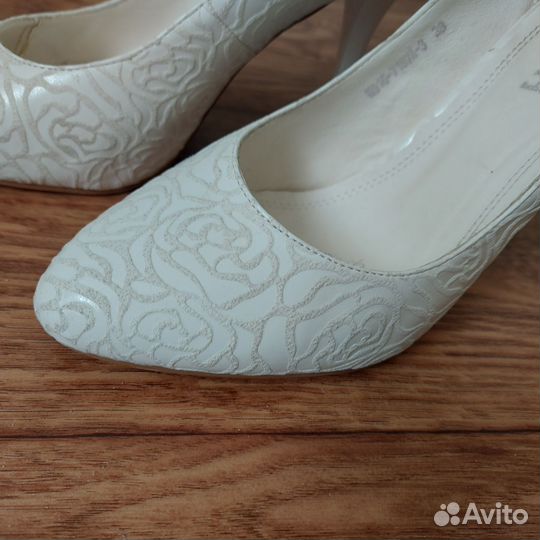 Туфли женские 38 размер