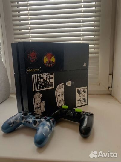 Sony playstation 4 fat 2 геймпада