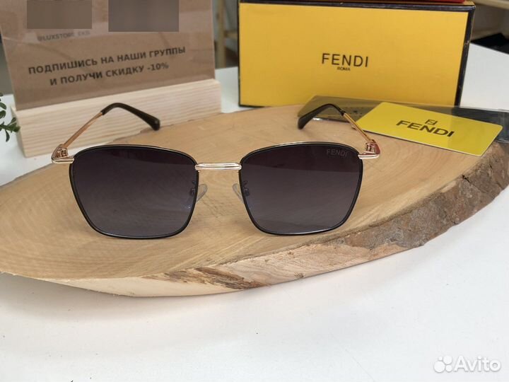 Fendi солнцезащитные очки