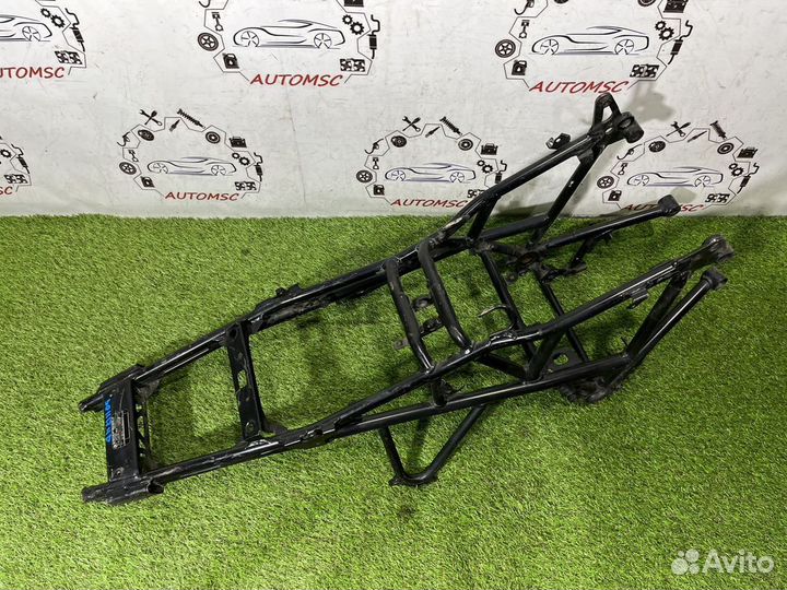 Задняя часть рамы BMW K27 R1200R