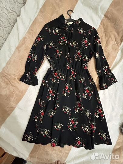 Платье женское 42 44
