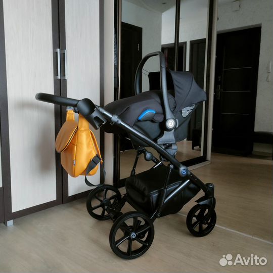 Коляска 3 в 1 Tutis Viva Life Galaxy 3