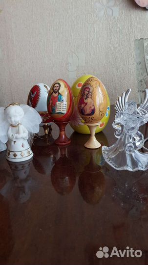 Яйцо деревянное и ангелы