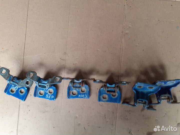 Петли дверные Рено Логан