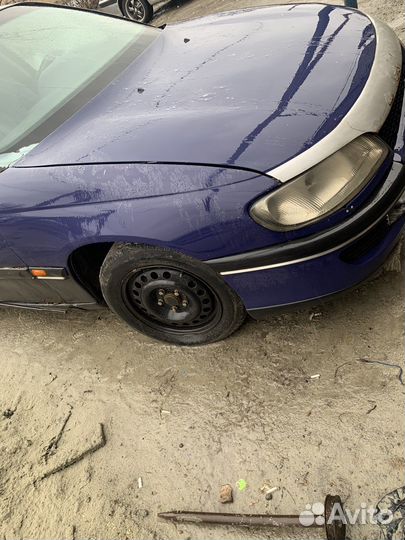 Запчасти на opel omega b