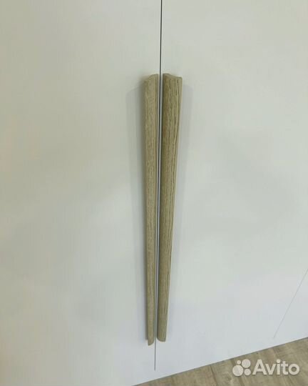 Шкаф вместительный