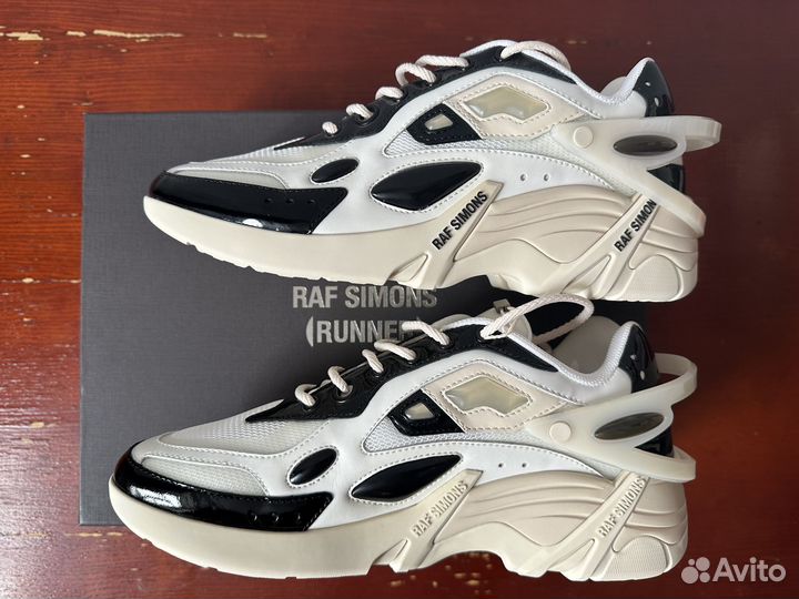 Raf Simons Cylon-21 White Black Cream - 43EU