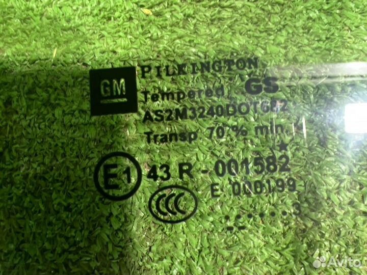 Стекло двери переднее левое Opel P-J Astra седан