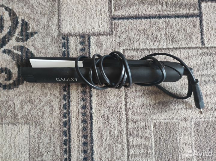 Плойка-выпрямитель для волос от фирмы 