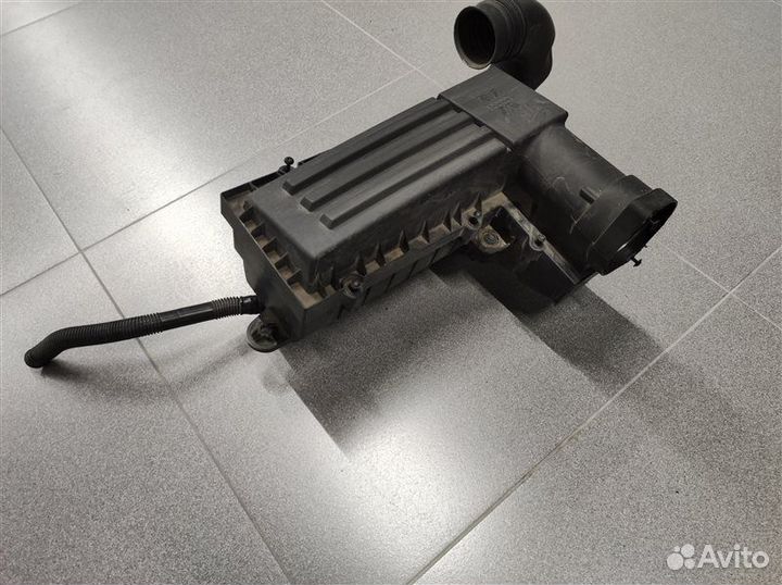 Корпус воздушного фильтра Vw Golf 6 Gti