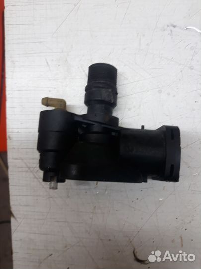 Крышка помпы керхер К4 9.036-686