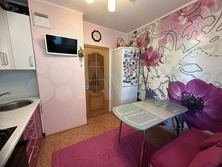 2-к. квартира, 58 м², 9/10 эт.