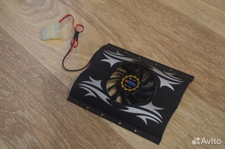 Кулер для жёсткого диска