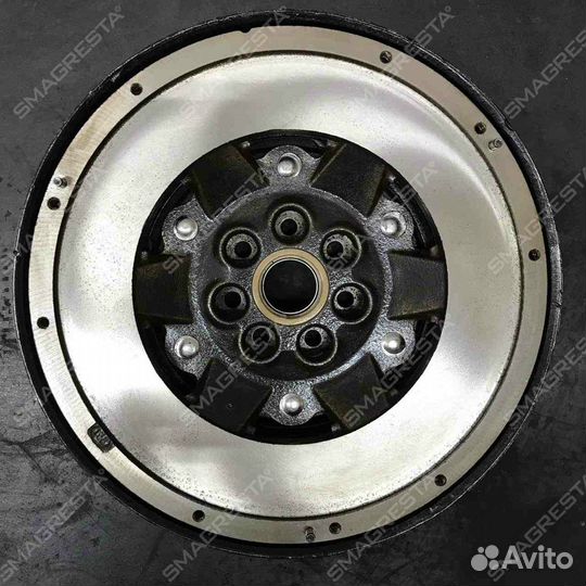 Двухмассовый маховик 415 0261 10