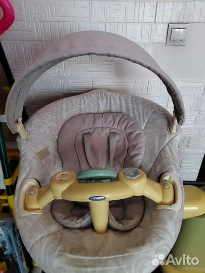 Укачивающий центр graco