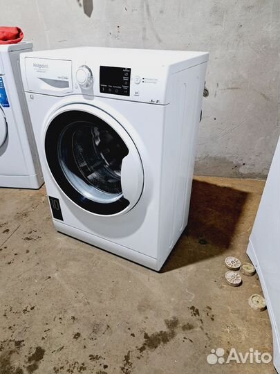 Стиральная машинка Hotpoint ariston ariston
