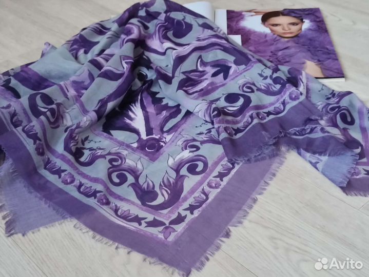 Платок Батист 105/105 Dolce Gabbana фиолетовый 7цв
