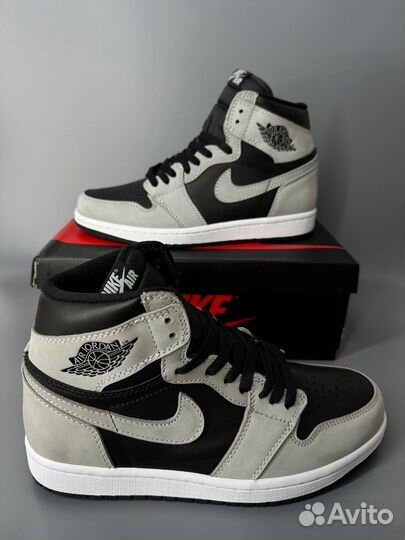 Nike Air Jordan 1 High OG Light Smoke Grey